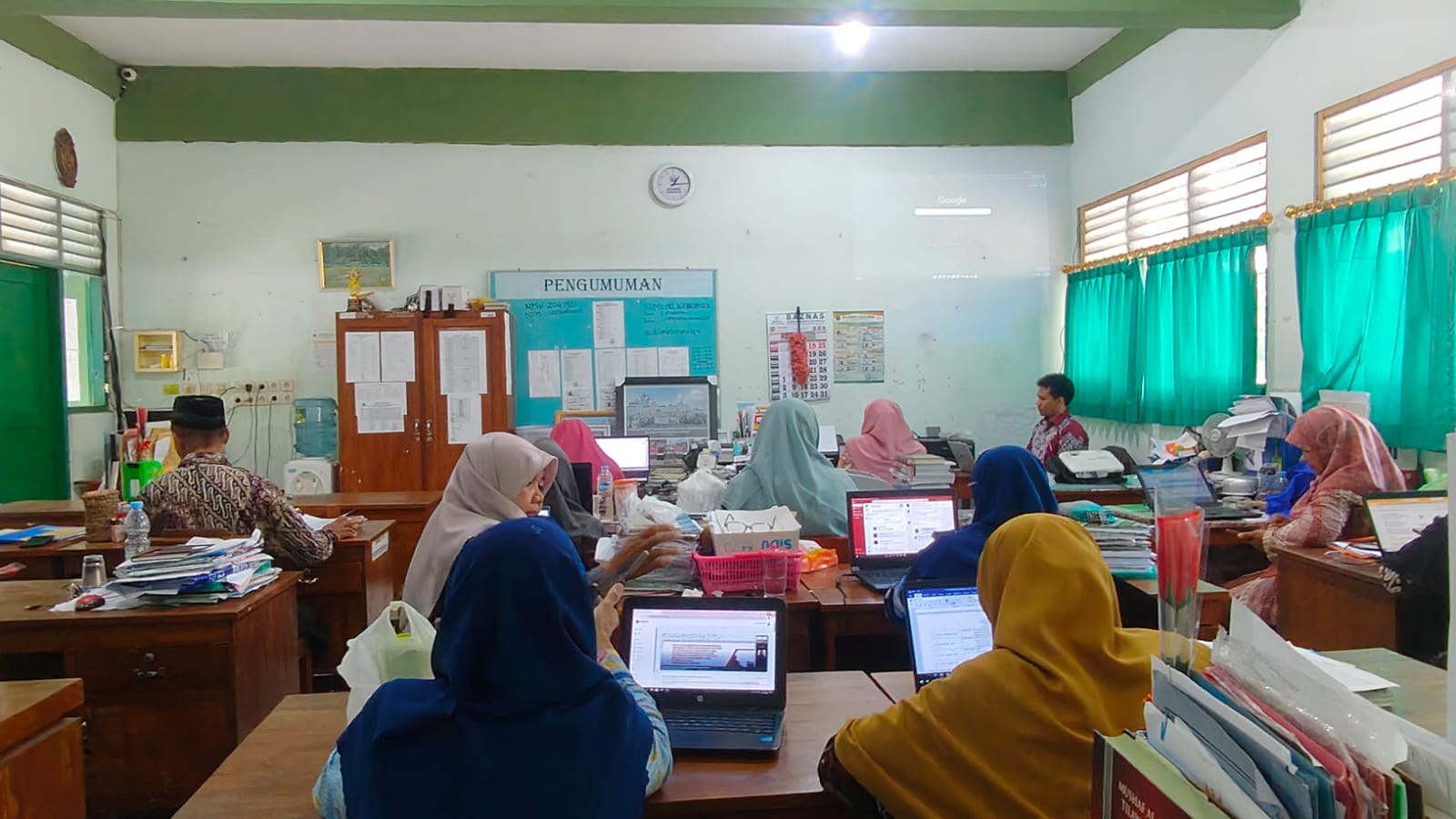 Fasilitasi Keamanan Sistem, MTsN 6 Kulon Progo Gelar Pendampingan GWS dan MFA SIMSDM